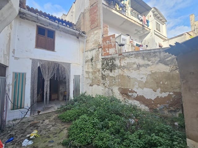 4 soveværelse Villa til salg i Benaguasil - € 180.000 (Ref: 9544076)