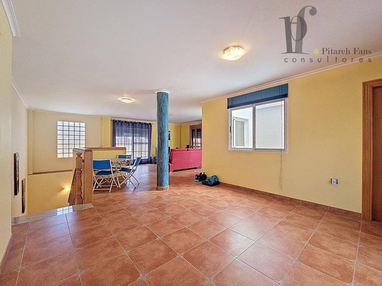 5 soveværelse Villa til salg i Benisano med garage - € 400.000 (Ref: 9558977)