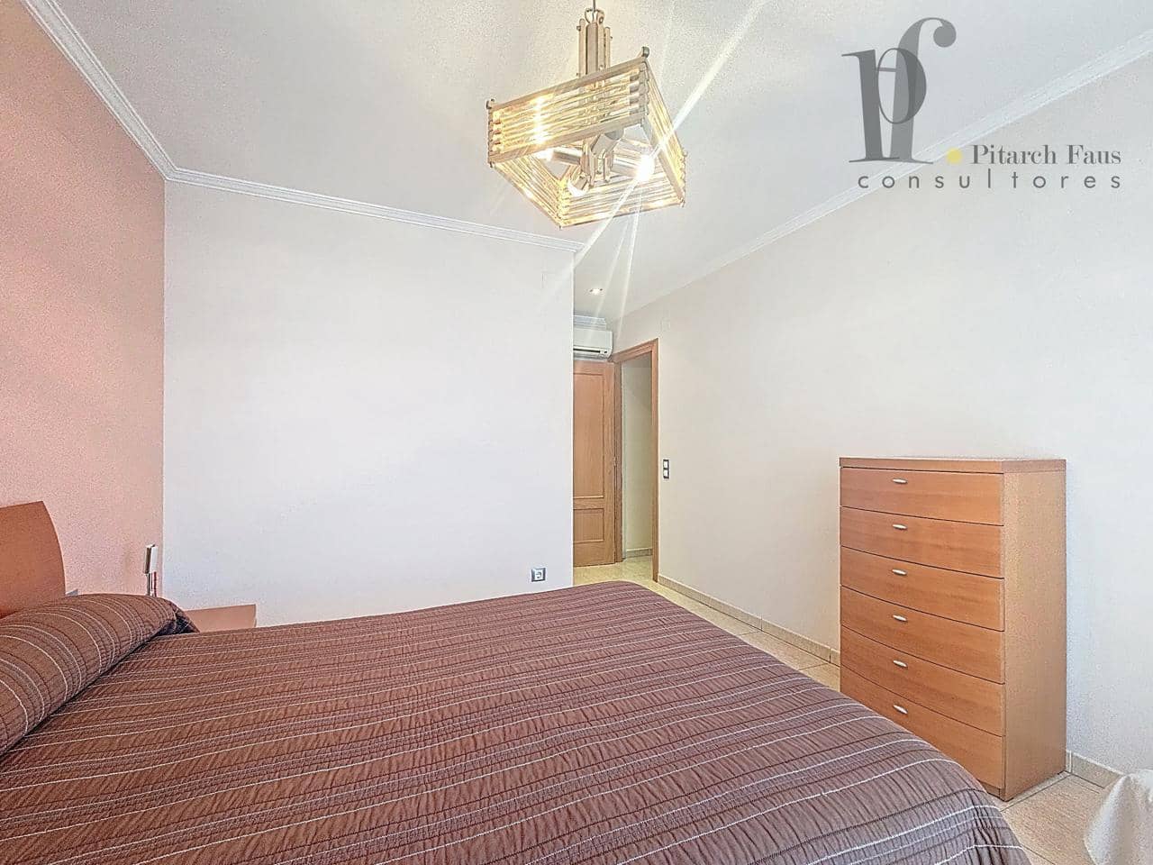 5 soveværelse Villa til salg i Benisano med garage - € 400.000 (Ref: 9558977)