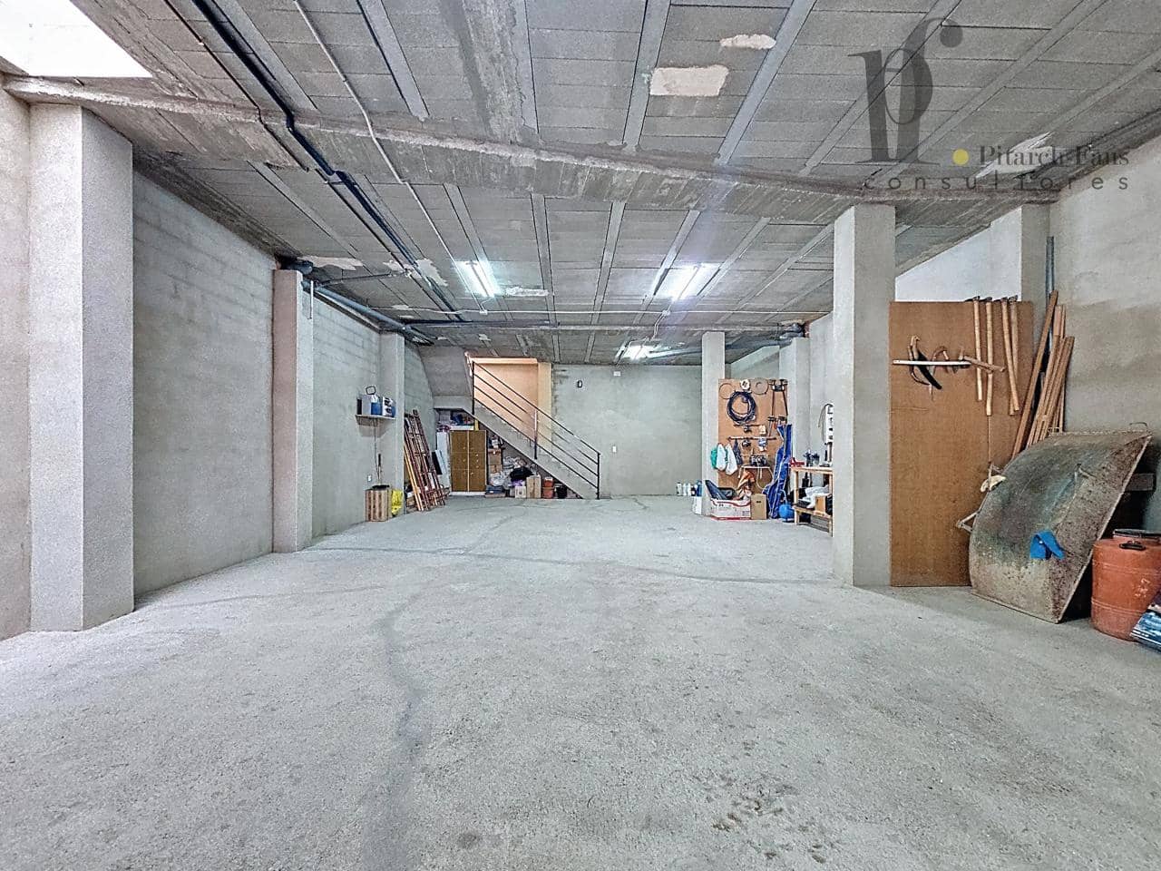 5 soveværelse Villa til salg i Benisano med garage - € 400.000 (Ref: 9558977)