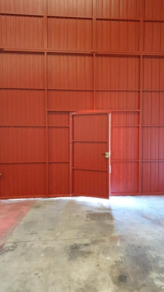 Commercial for rent in La Pobla de Vallbona - € 1,100 (Ref: 9587987)