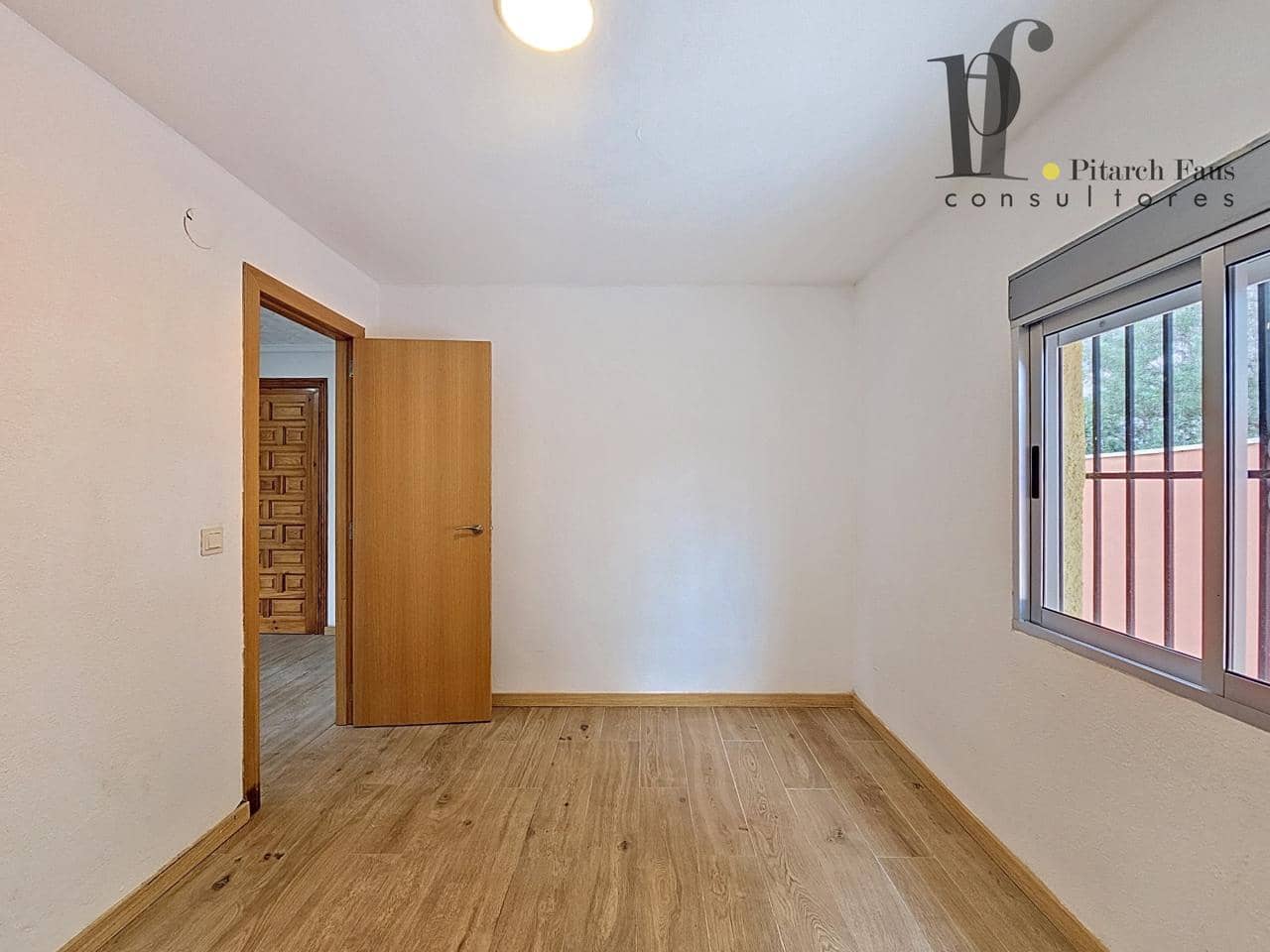 3 Zimmer Villa zu verkaufen in Lliria mit Pool - 295.000 € (Ref: 9824050)