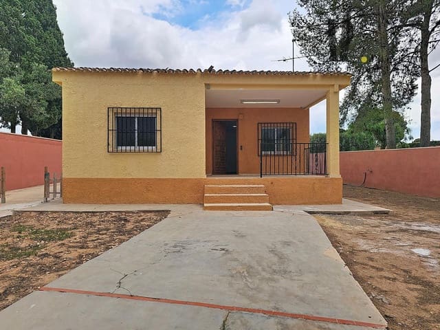 3 Zimmer Villa zu verkaufen in Llíria mit Pool - 295.000 € (Ref: 9824050)