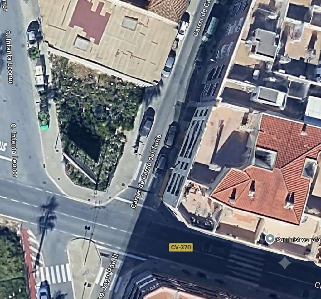 Undeveloped Land for sale in Vilamarxant / Villamarchante - € 95,000 (Ref: 9847862)