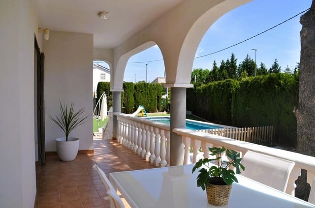 6 camera da letto Villa in vendita in La Pobla de Vallbona con piscina garage - 395.000 € (Rif: 9861205)