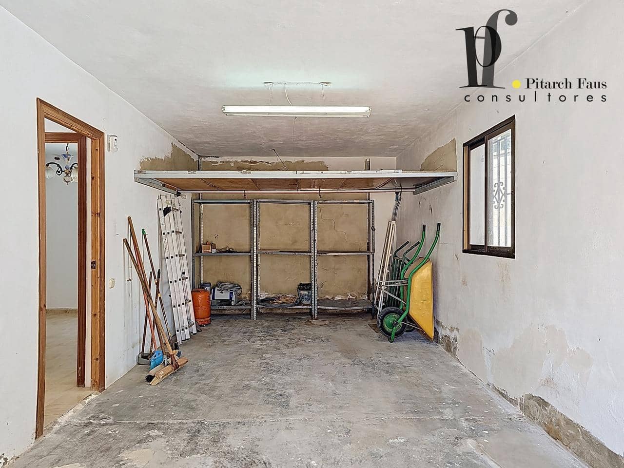 3 makuuhuone Huvila myytävänä paikassa La Pobla de Vallbona - 245 000 € (Ref: 9895439)