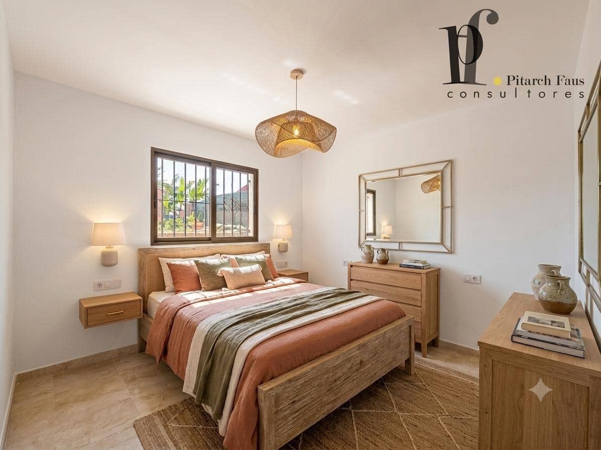 Chalet de 3 habitaciones en La Pobla de Vallbona en venta - 230.000 € (Ref: 9895439)