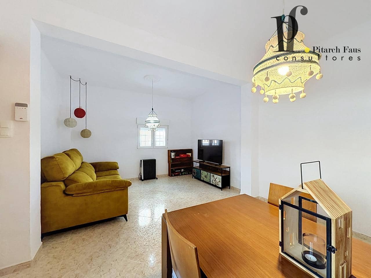 4 bedroom Villa for sale in Moncofa with garage - € 239,000 (Ref: 9921184)