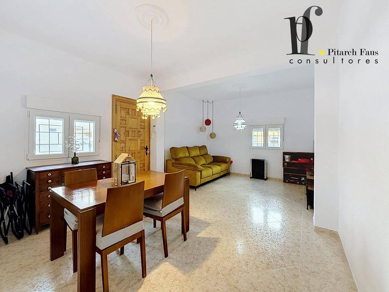4 bedroom Villa for sale in Moncofa with garage - € 239,000 (Ref: 9921184)