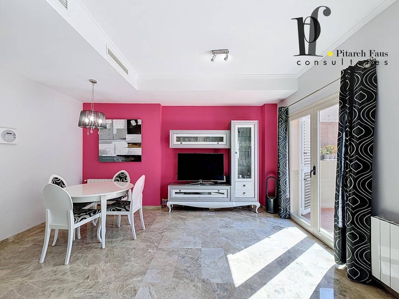 4 chambre Villa/Maison à vendre à La Pobla de Vallbona avec piscine - 424 000 € (Ref: 9928361)