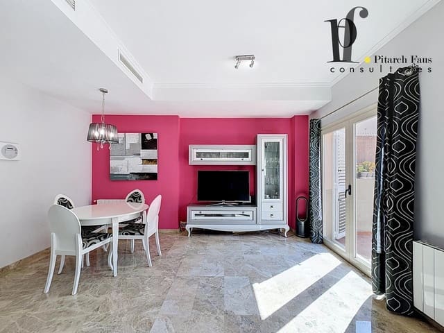 4 makuuhuone Huvila myytävänä paikassa La Pobla de Vallbona mukana uima-altaan - 424 000 € (Ref: 9928361)