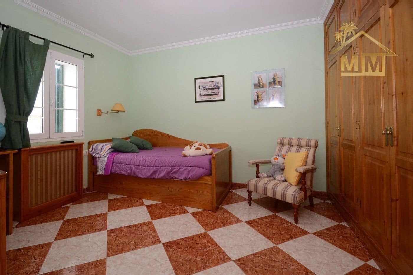 4 soveværelse Byhus til salg i Es Castell - € 570.000 (Ref: 5133845)