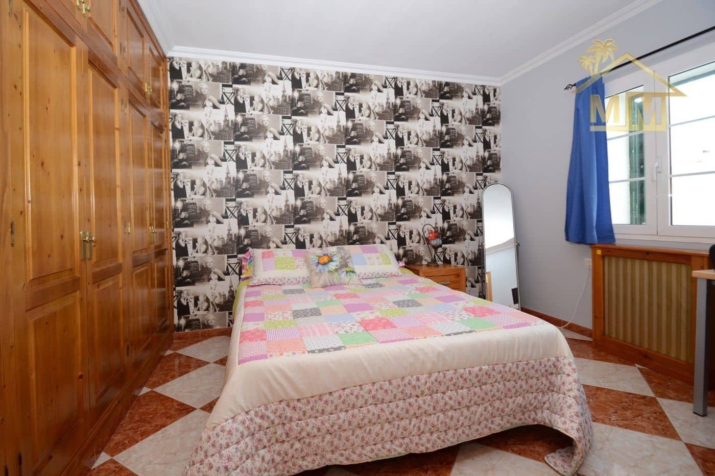 4 soveværelse Byhus til salg i Es Castell - € 570.000 (Ref: 5133845)