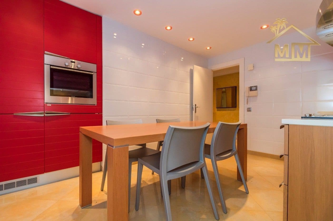 4 sypialnia Apartament na sprzedaż w Mahon / Mao z garażem - 580 000 € (Ref: 5133850)