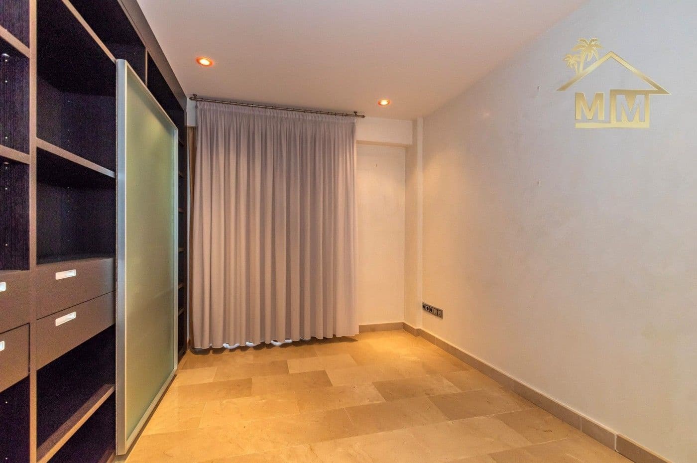 4 sypialnia Apartament na sprzedaż w Mahon / Mao z garażem - 580 000 € (Ref: 5133850)