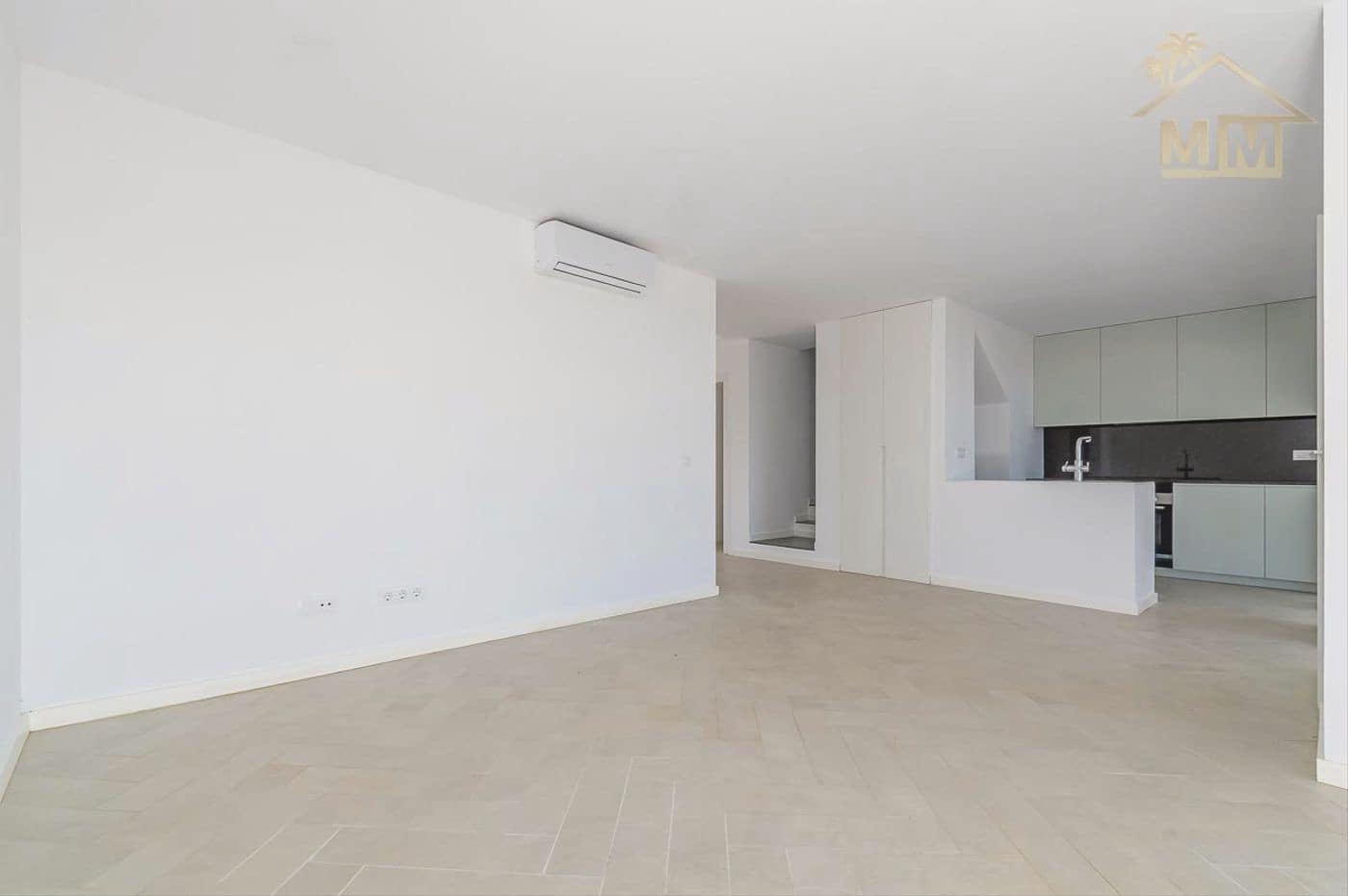 4 soveværelse Villa til salg i Arenal d'en Castell med swimmingpool garage - € 670.000 (Ref: 7161505)