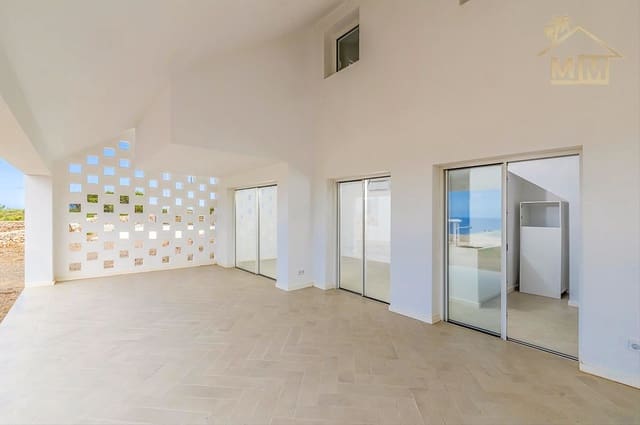 4 soveværelse Villa til salg i Arenal d'en Castell, Es Mercadal med swimmingpool garage - € 670.000 (Ref: 7161505)