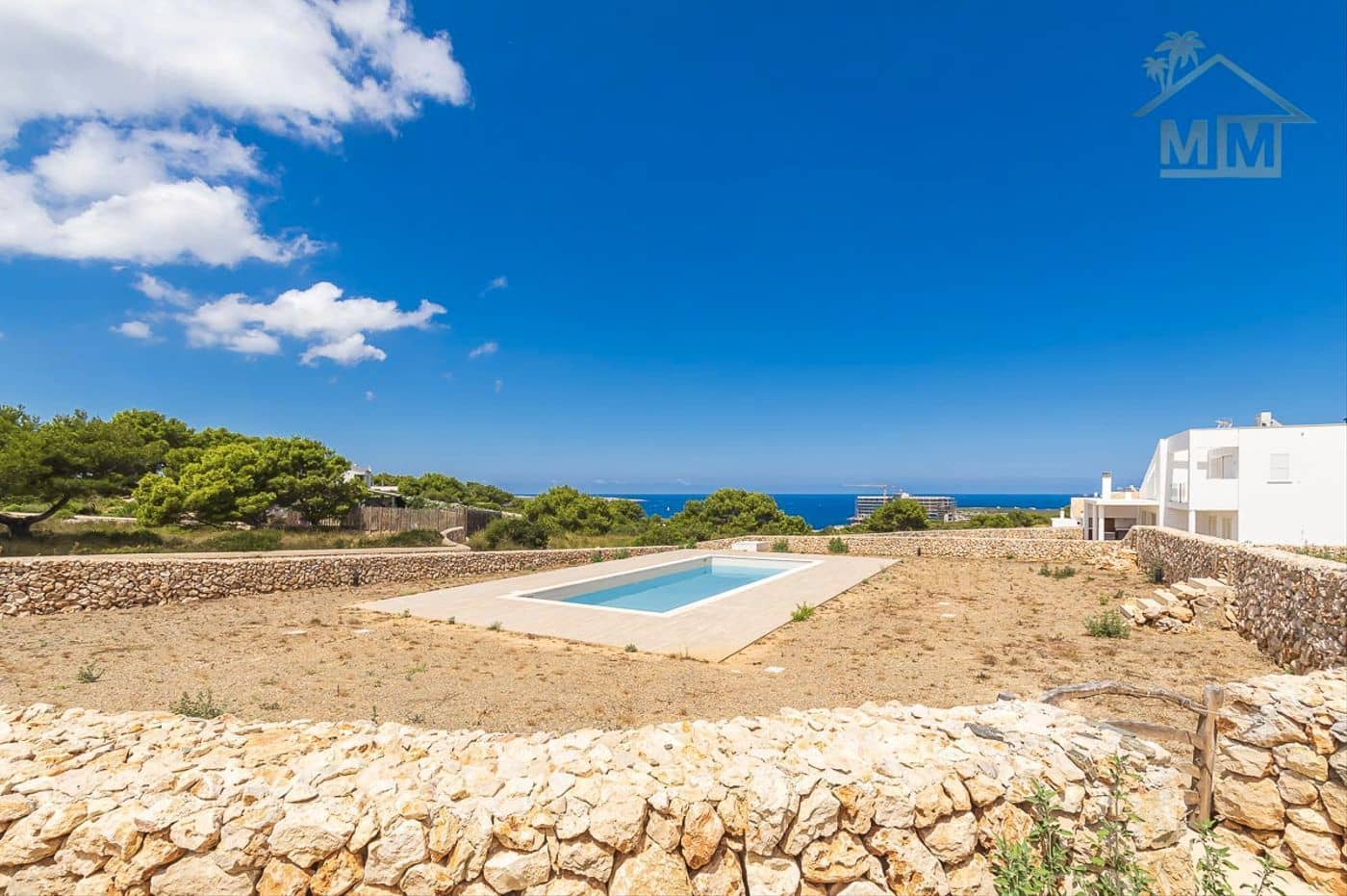 4 soveværelse Villa til salg i Arenal d'en Castell med swimmingpool garage - € 670.000 (Ref: 7161505)