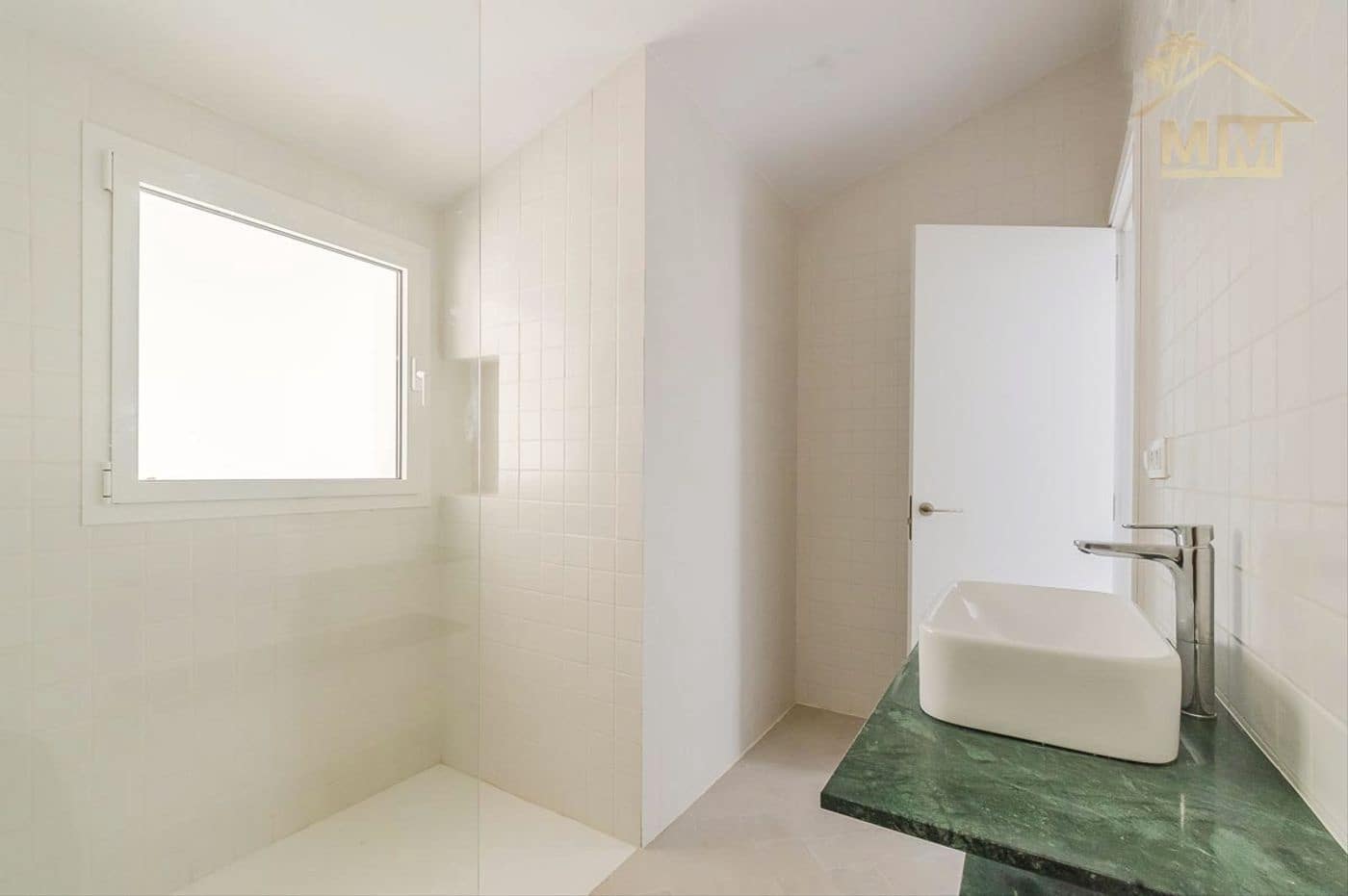 4 soveværelse Villa til salg i Arenal d'en Castell med swimmingpool garage - € 670.000 (Ref: 7161505)