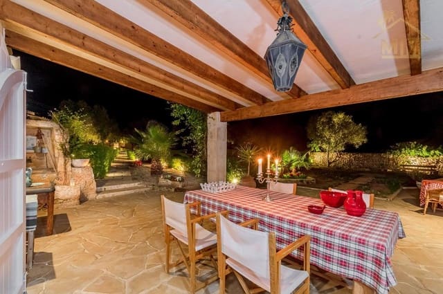 4 slaapkamer Finca/Landhuis te koop in San Luis / Sant Lluís met garage - € 785.000 (Ref: 7161511)