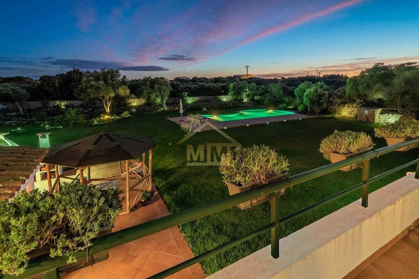 7 soveværelse Villa til salg i Es Castell med swimmingpool garage - € 1.790.000 (Ref: 7161513)