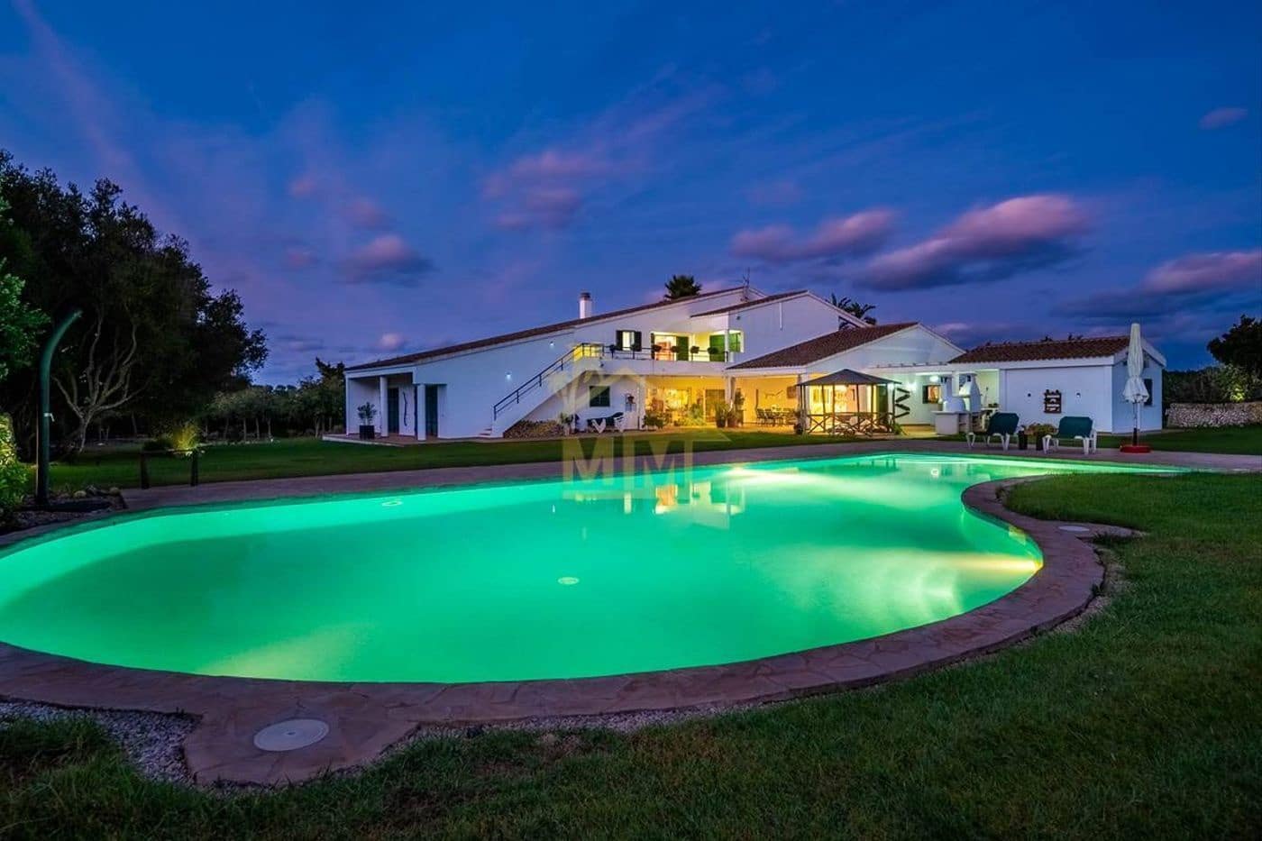 7 soveværelse Villa til salg i Es Castell med swimmingpool garage - € 1.790.000 (Ref: 7161513)