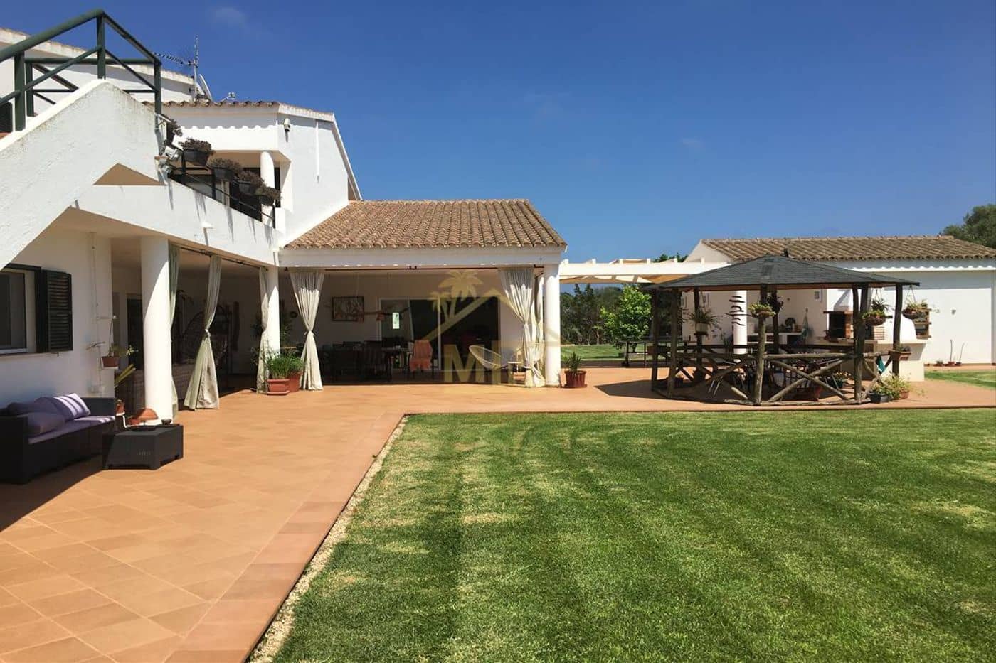 7 soveværelse Villa til salg i Es Castell med swimmingpool garage - € 1.790.000 (Ref: 7161513)