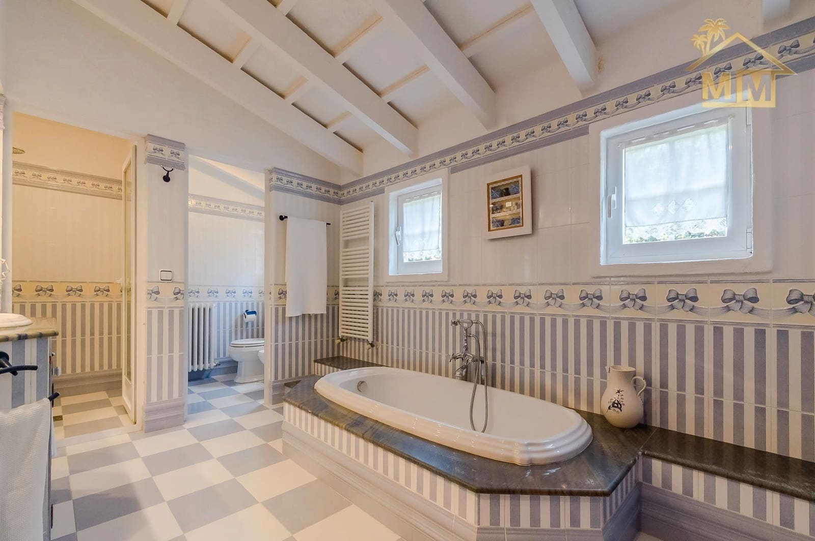 8 soveværelse Finca/Landehus til salg i Alayor / Alaior med swimmingpool garage - € 4.000.000 (Ref: 7161520)