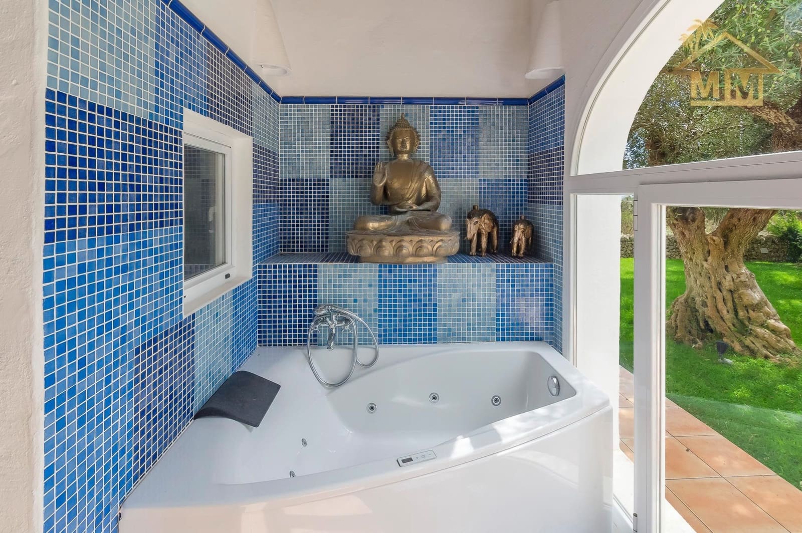 8 soveværelse Finca/Landehus til salg i Alayor / Alaior med swimmingpool garage - € 4.000.000 (Ref: 7161520)