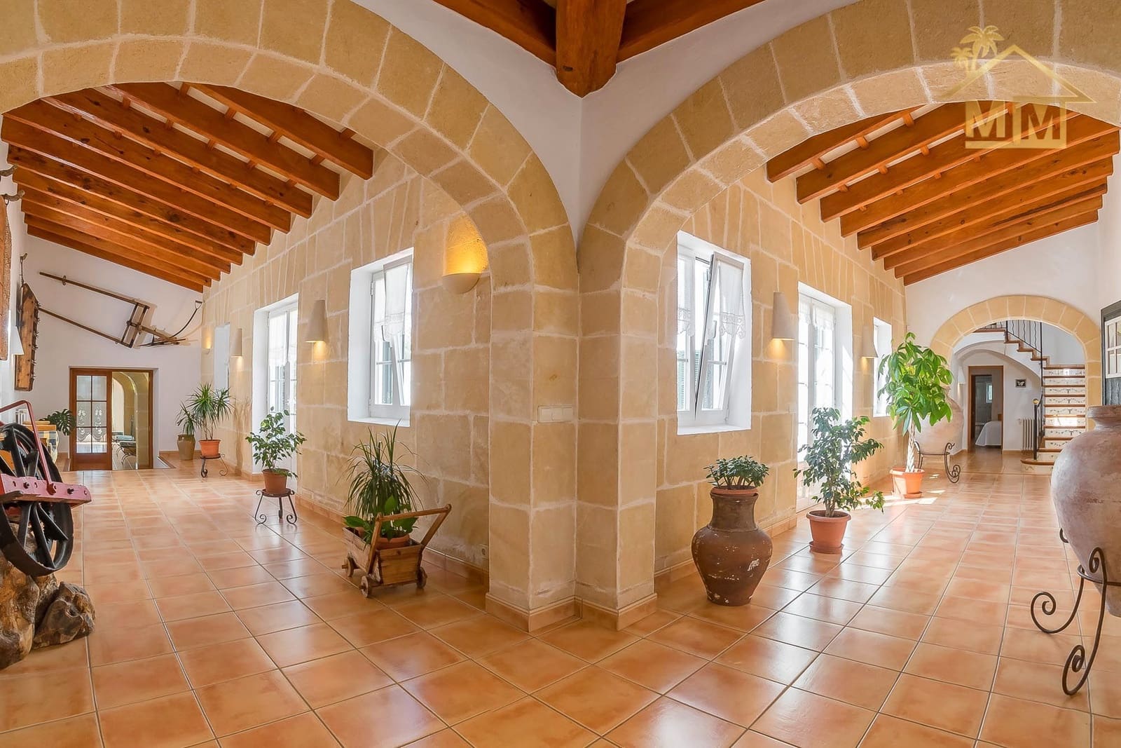 8 soveværelse Finca/Landehus til salg i Alayor / Alaior med swimmingpool garage - € 4.000.000 (Ref: 7161520)