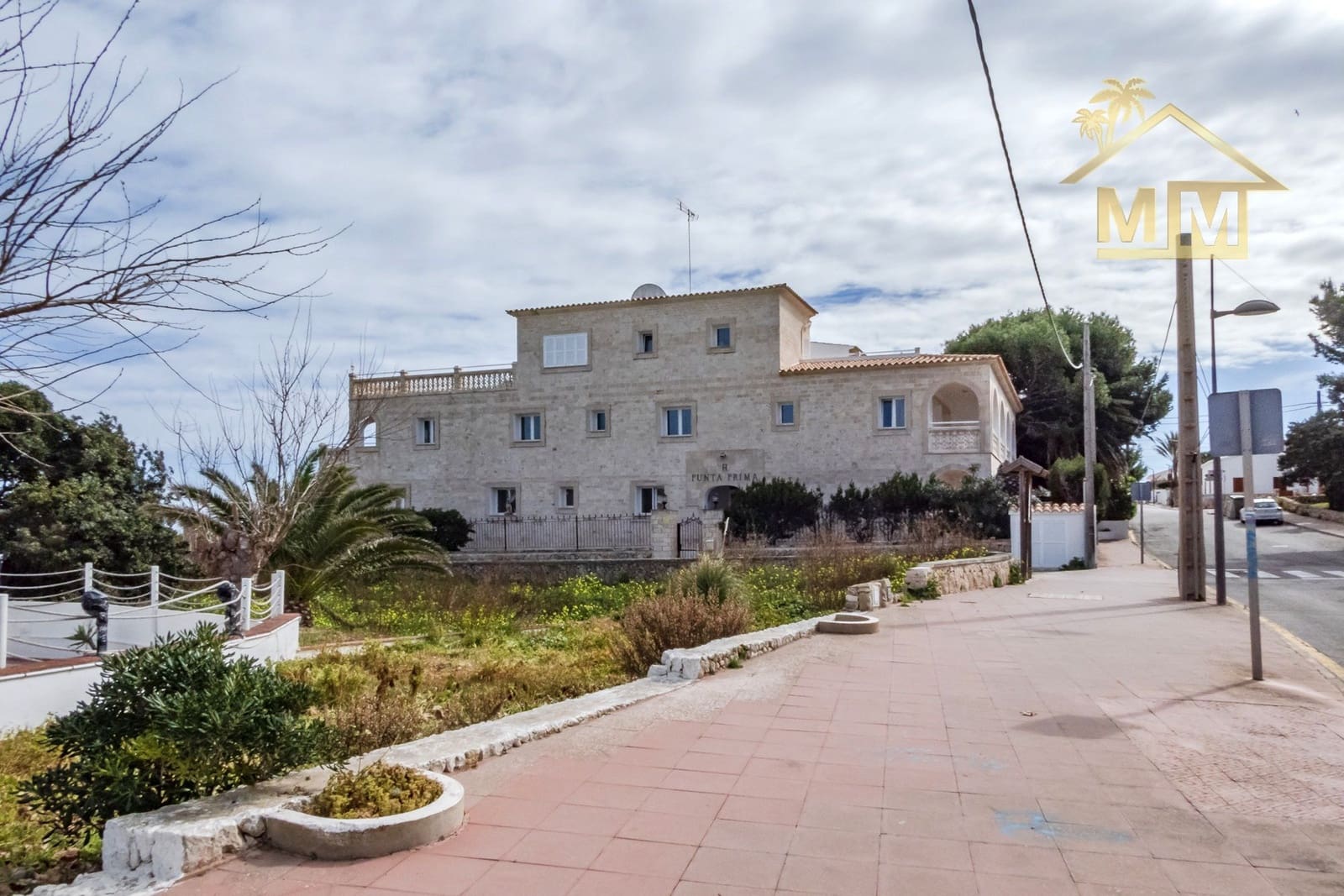 18 soveværelse Hotel til salg i Punta Prima - € 4.500.000 (Ref: 7161533)