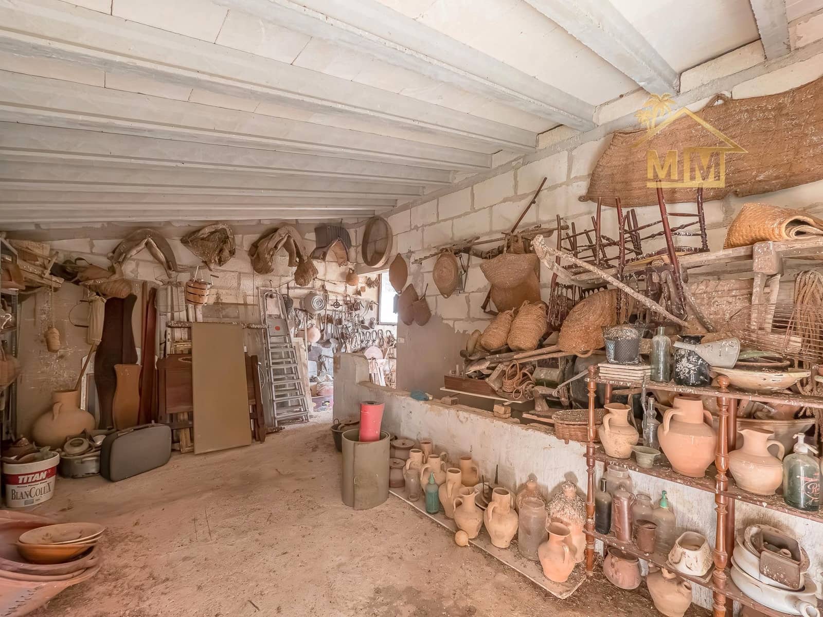 3 soveværelse Finca/Landehus til salg i San Clemente med swimmingpool garage - € 3.500.000 (Ref: 7161543)