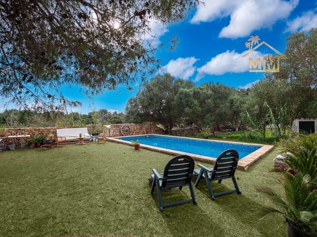 3 bedroom Finca/Country House for sale in San Clemente with pool garage - € 3,500,000 (Ref: 7161543)