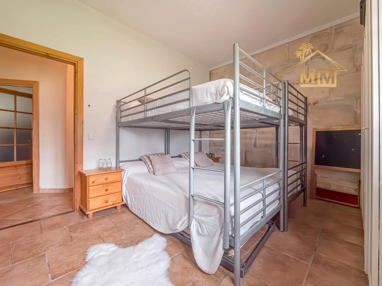 3 soveværelse Finca/Landehus til salg i San Clemente med swimmingpool garage - € 3.500.000 (Ref: 7161543)