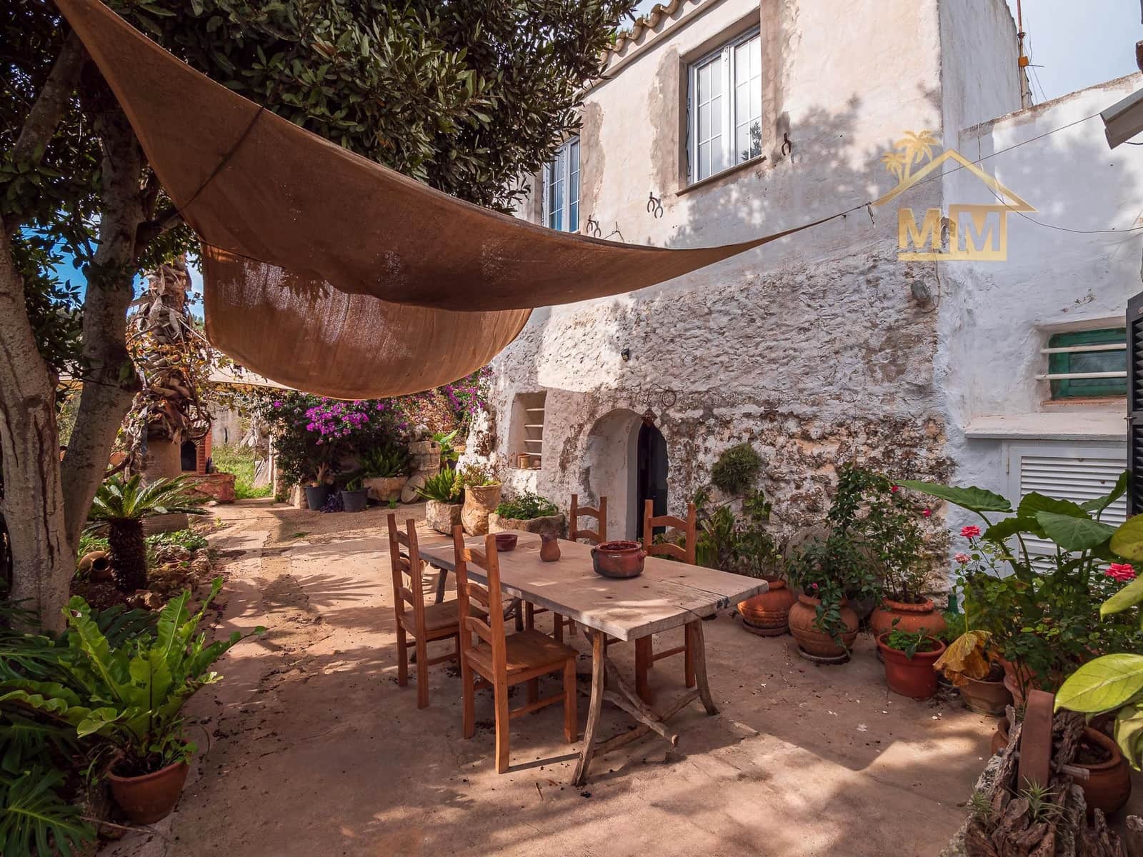 3 soveværelse Finca/Landehus til salg i San Clemente med swimmingpool garage - € 3.500.000 (Ref: 7161543)