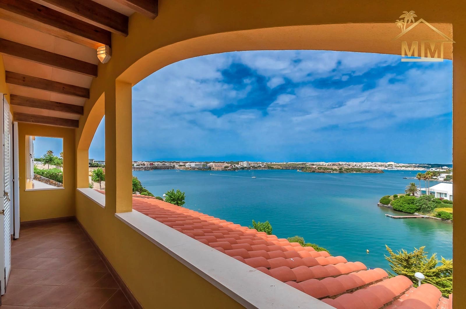 4 soveværelse Villa til salg i Mahon / Mao med swimmingpool garage - € 2.600.000 (Ref: 7161547)