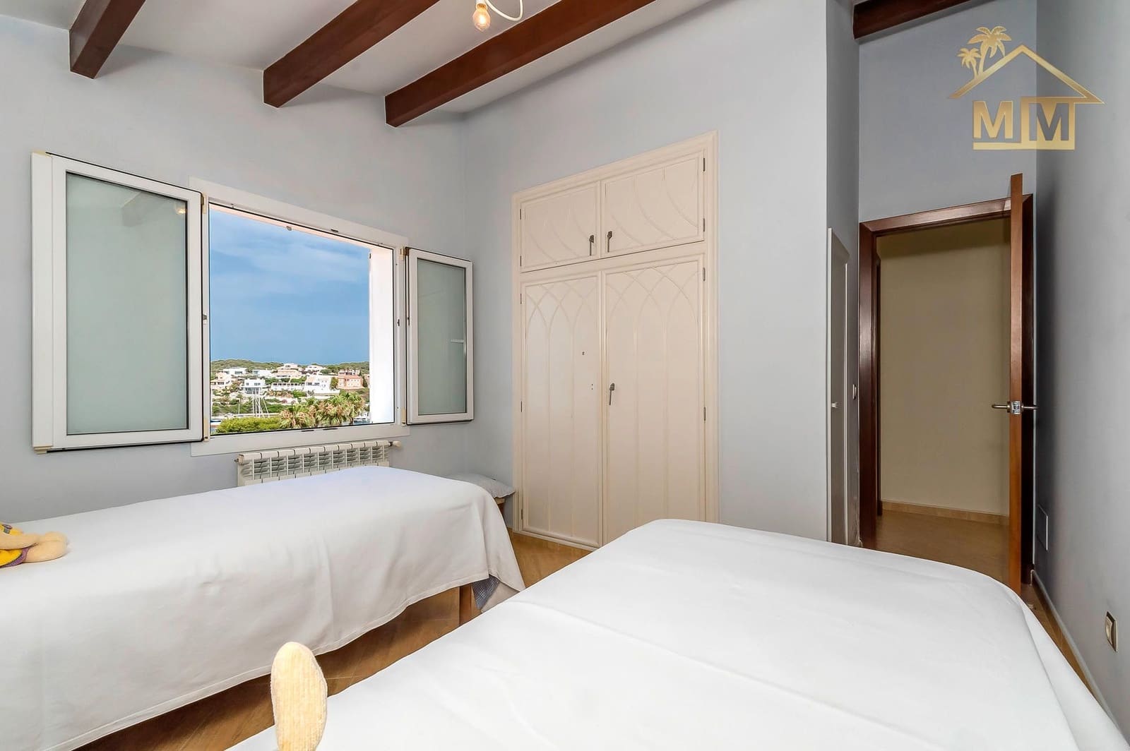 4 soveværelse Villa til salg i Mahon / Mao med swimmingpool garage - € 2.600.000 (Ref: 7161547)