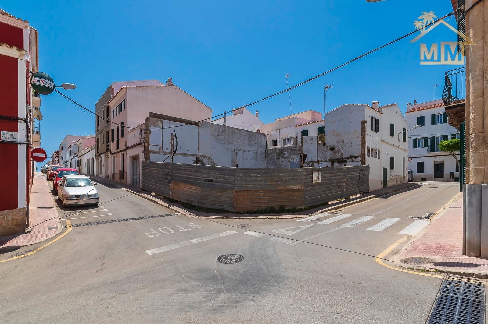 Grond te koop in Es Castell - € 850.000 (Ref: 7161548)