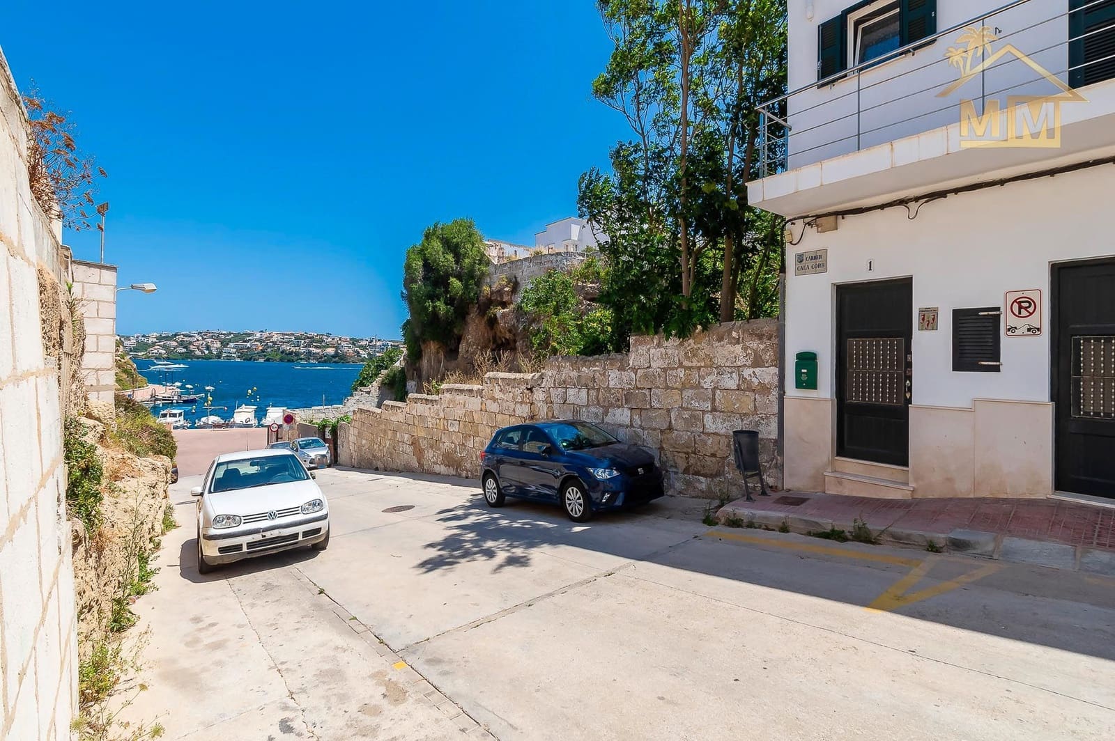 Grond te koop in Es Castell - € 850.000 (Ref: 7161548)