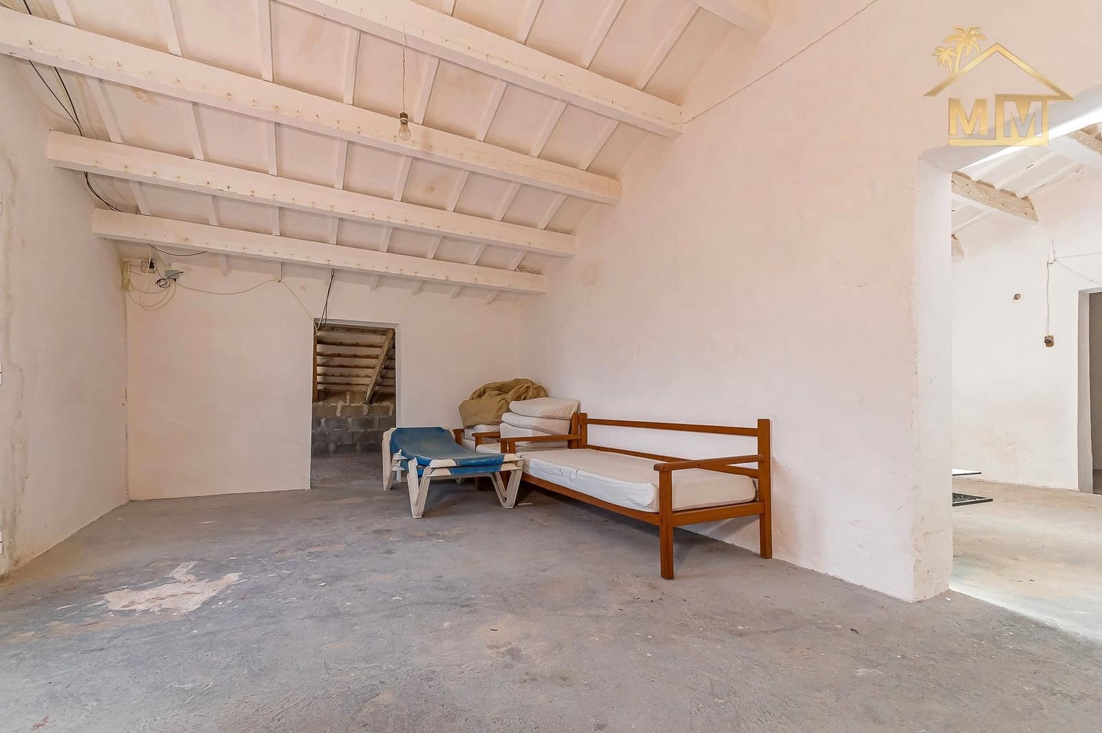 3 soveværelse Villa til salg i Es Castell med swimmingpool - € 590.000 (Ref: 7161555)