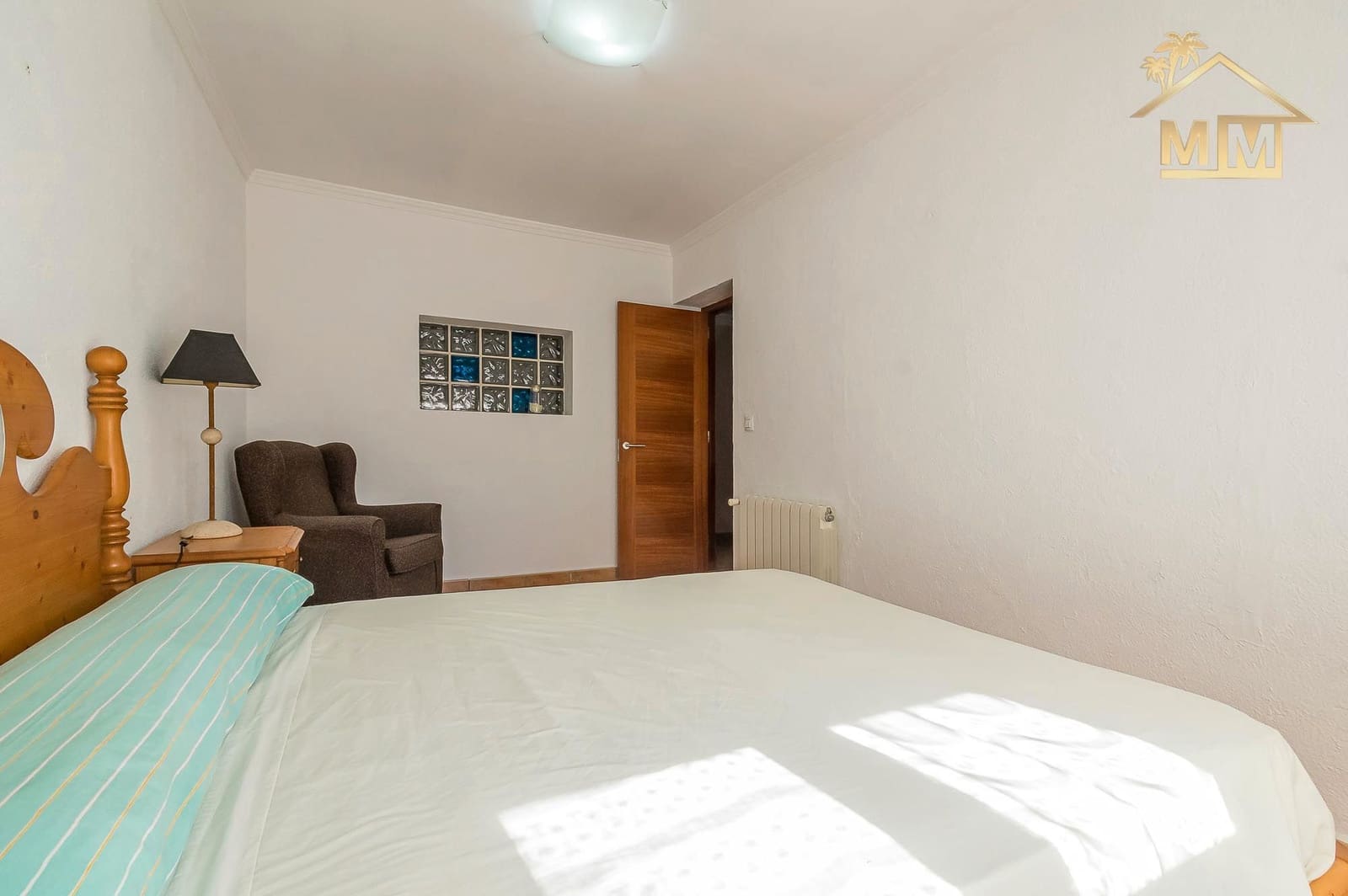 3 soveværelse Villa til salg i Es Castell med swimmingpool - € 590.000 (Ref: 7161555)