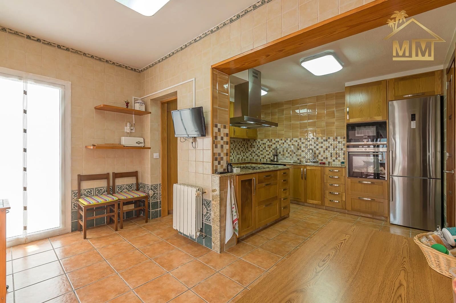 3 soveværelse Villa til salg i Es Castell med swimmingpool - € 590.000 (Ref: 7161555)