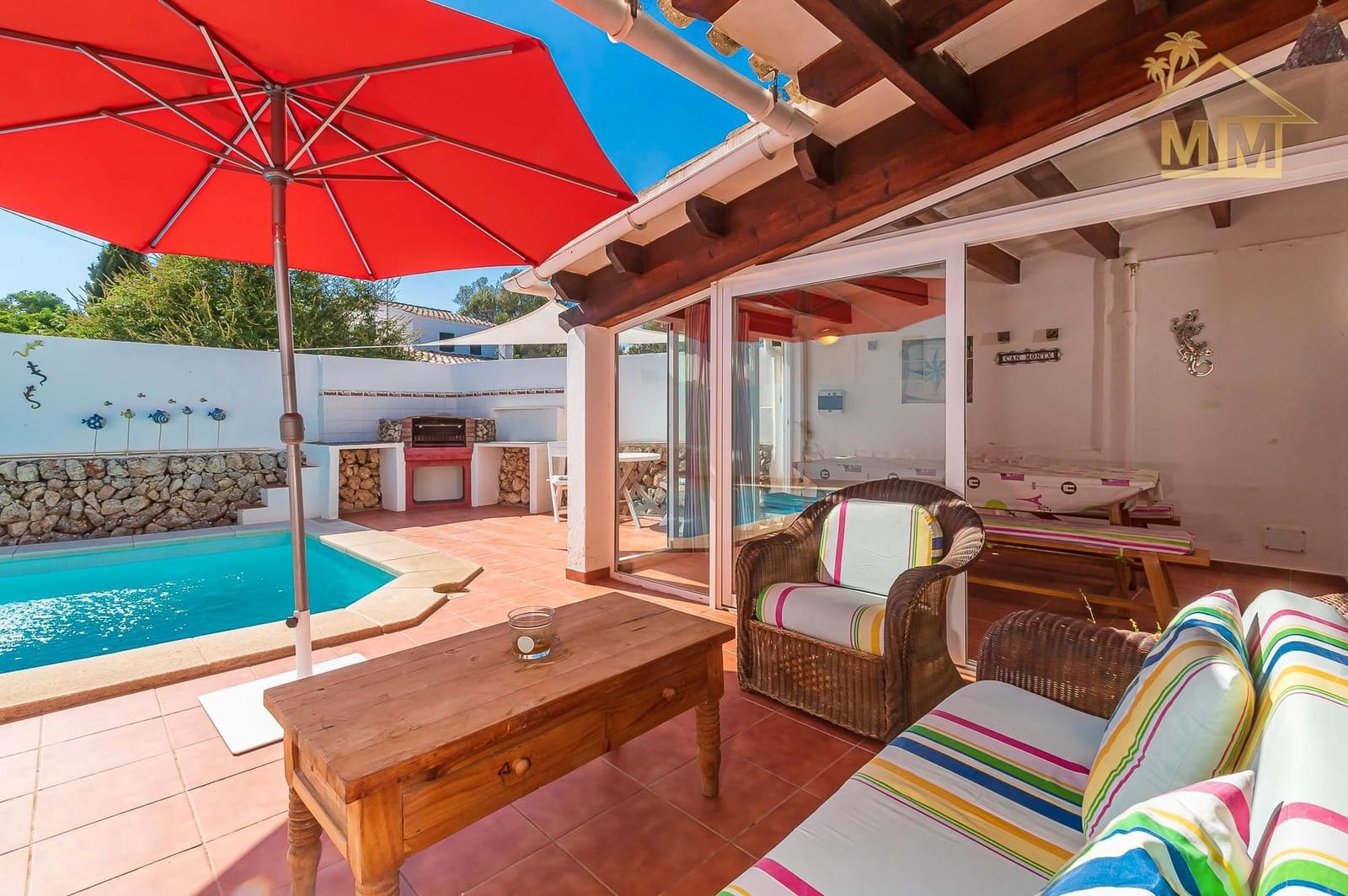 3 soveværelse Villa til salg i Es Castell med swimmingpool - € 590.000 (Ref: 7161555)