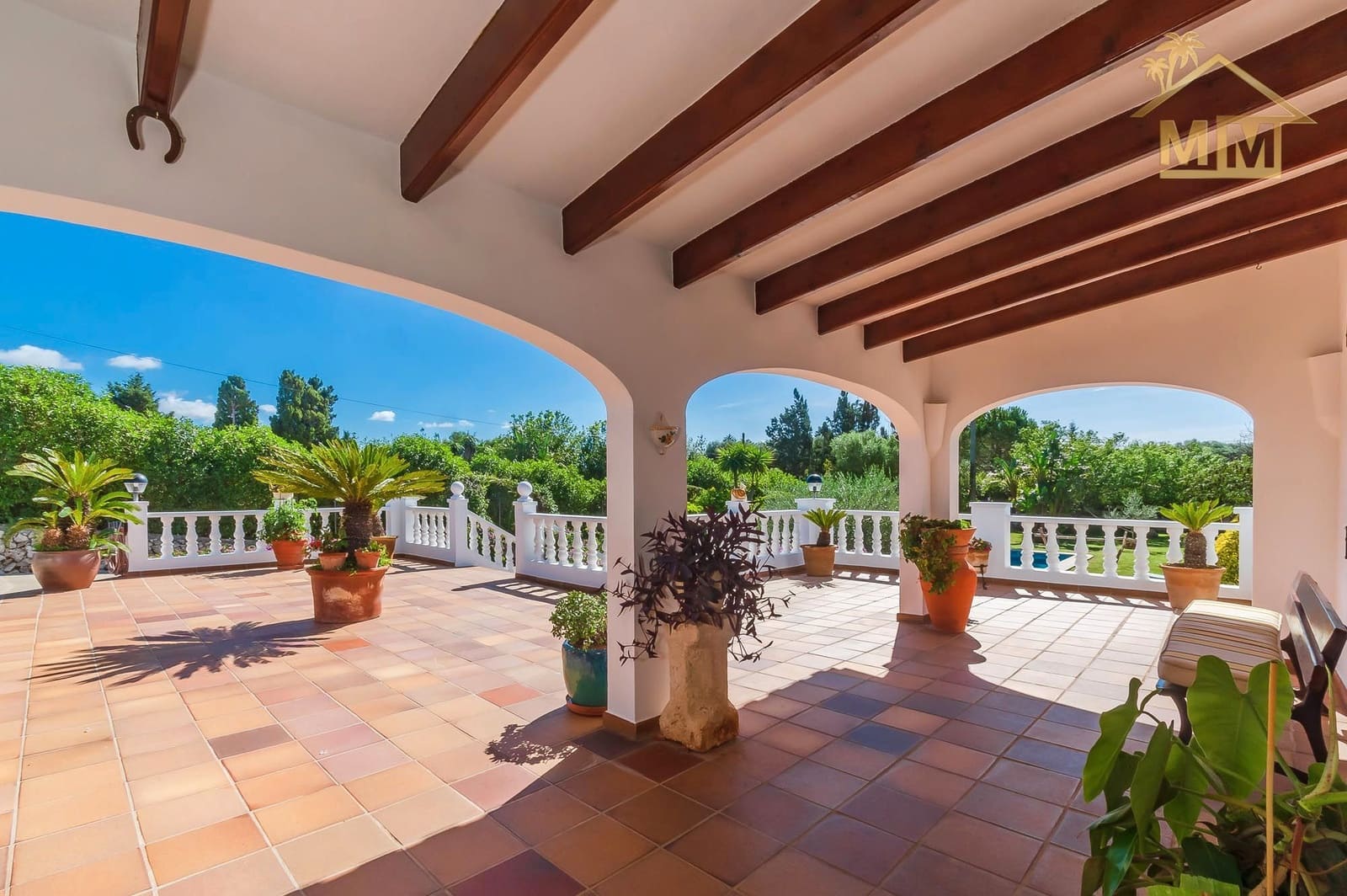 4 soveværelse Villa til salg i La Argentina med swimmingpool garage - € 990.000 (Ref: 7161563)