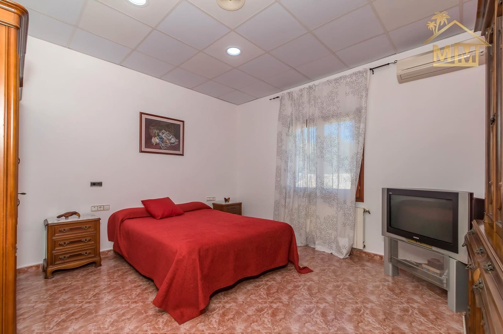 4 soveværelse Villa til salg i La Argentina med swimmingpool garage - € 990.000 (Ref: 7161563)