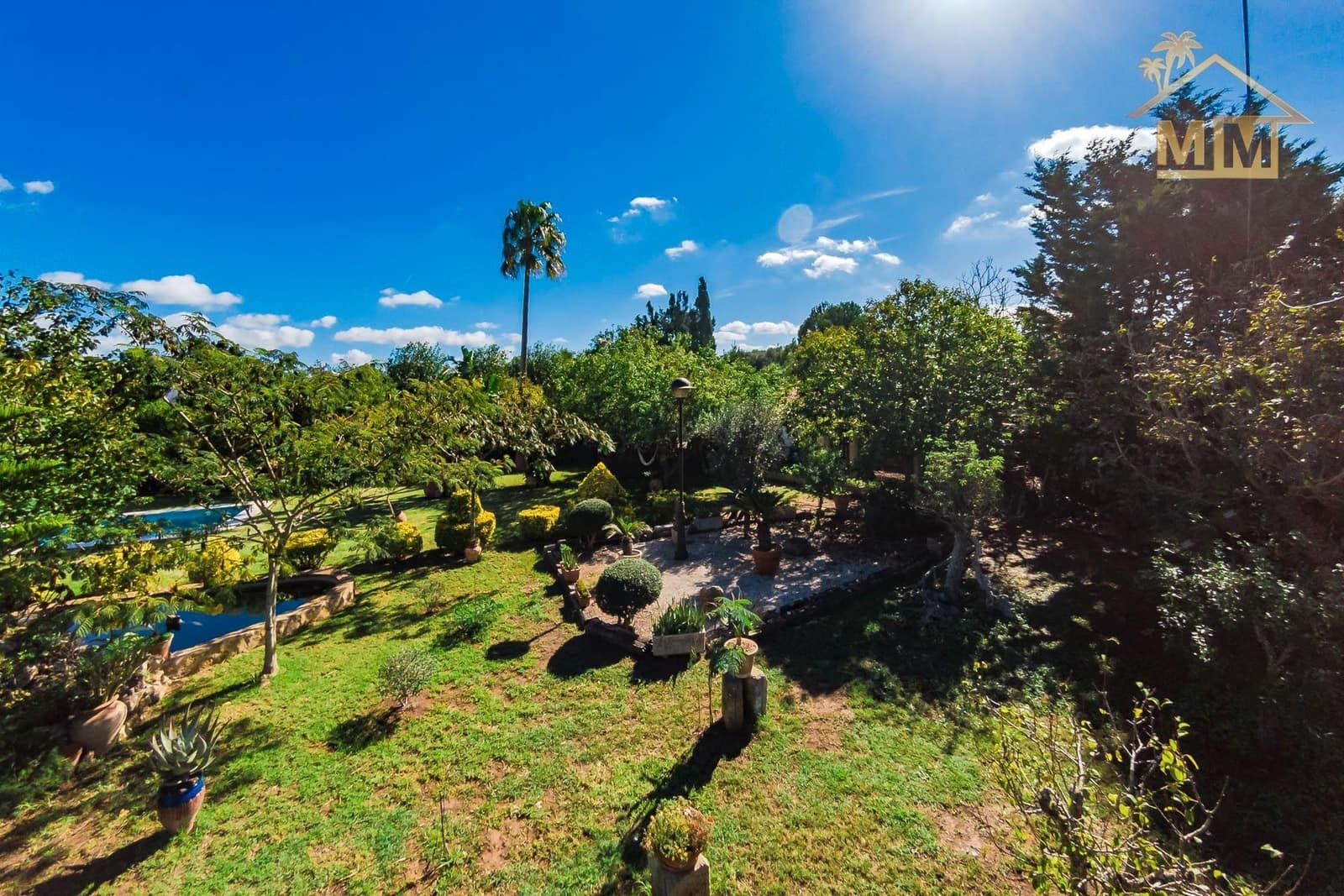 4 soveværelse Villa til salg i La Argentina med swimmingpool garage - € 990.000 (Ref: 7161563)