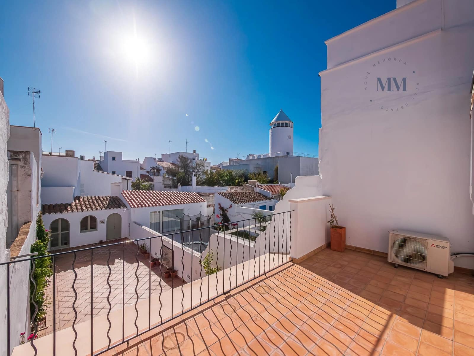 4 soverom Hus til salgs i Mahon / Mao med garasje - € 984 000 (Ref: 8784471)