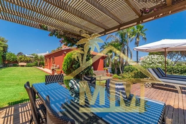 7 soveværelse Villa til salg i San Luis / Sant Lluis med swimmingpool garage - € 3.650.000 (Ref: 8784473)