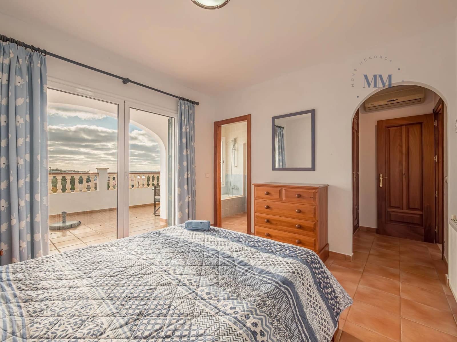 4 soveværelse Villa til salg i Mahon / Mao med swimmingpool - € 795.000 (Ref: 8784474)