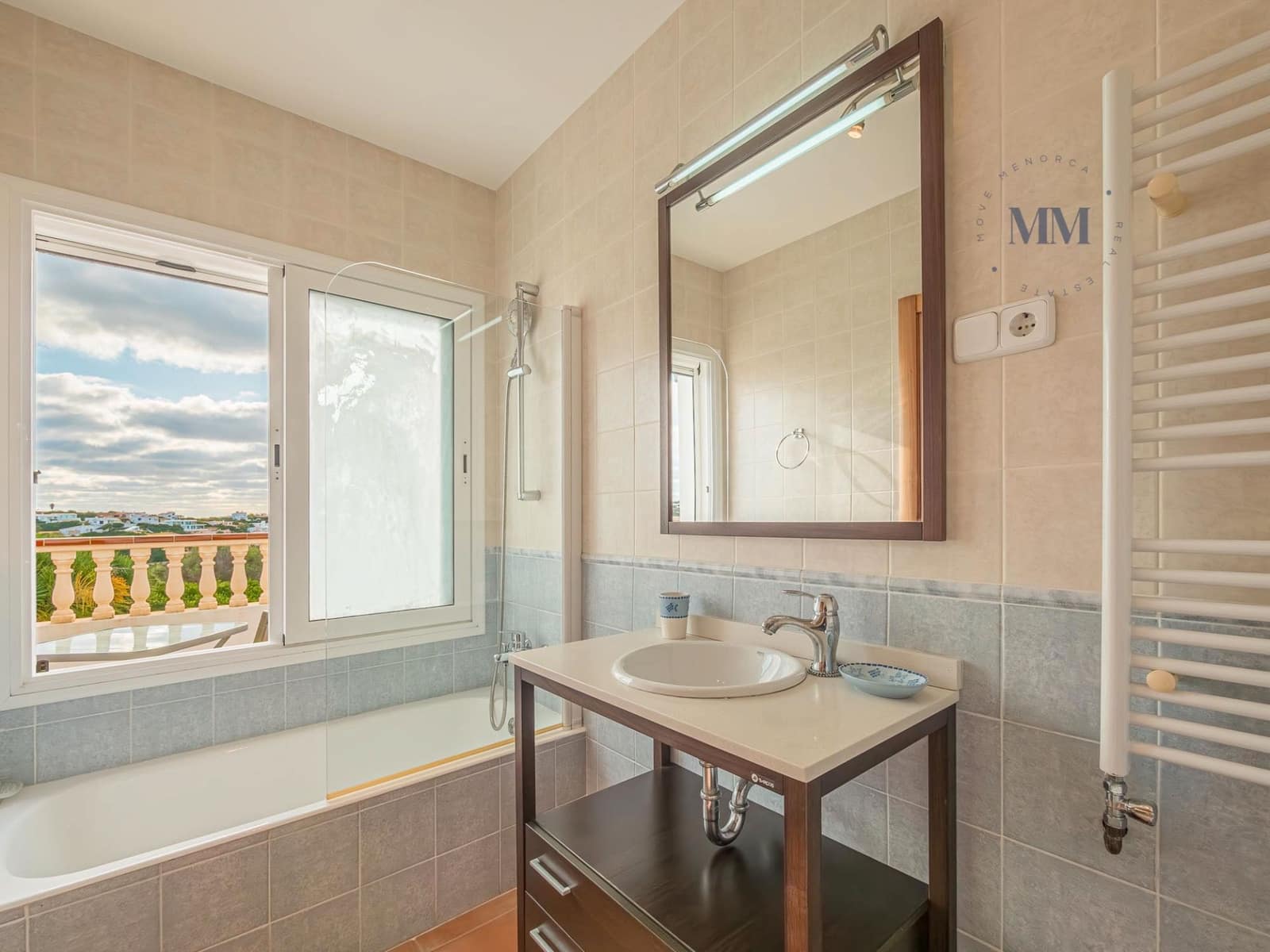 4 soveværelse Villa til salg i Mahon / Mao med swimmingpool - € 795.000 (Ref: 8784474)